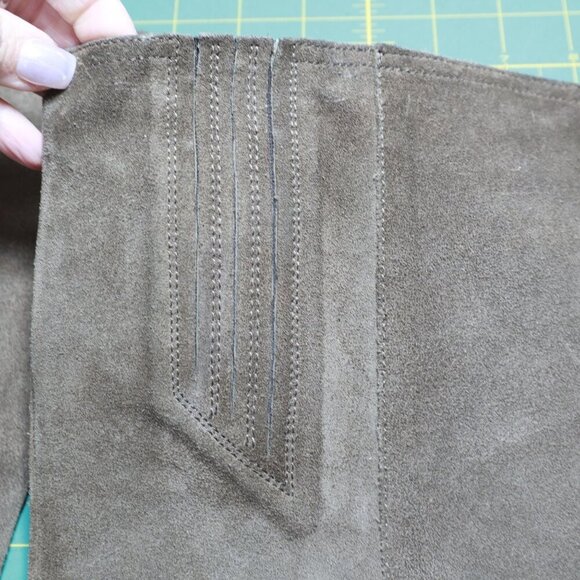 Vintage Suede Knee-High Boots Women 7 Taupe Western Worn In Character Fall Retro - Picture 13 of 16